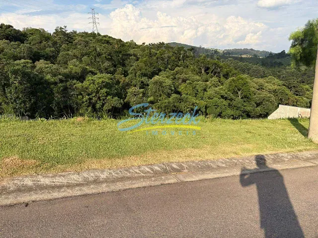 Terreno com 850m², à venda, no bairro Monte Alegre em Vinhedo