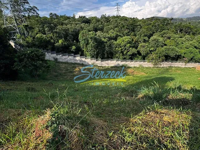 Terreno com 850m², à venda, no bairro Monte Alegre em Vinhedo