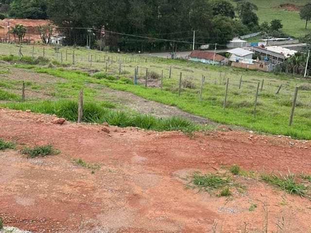 Terreno com 377m², à venda, no bairro Recanto do Sol em Extrema