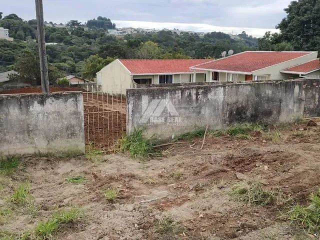 Terreno com 616m², à venda, no bairro Uvaranas em Ponta Grossa