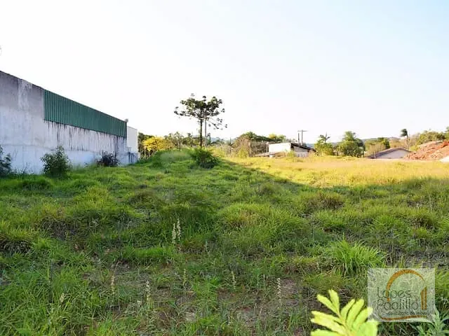 Terreno com 900m², à venda, no bairro Caetetuba em Atibaia