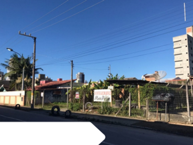 Terreno com 420m², à venda, no bairro Meia Praia em Itapema