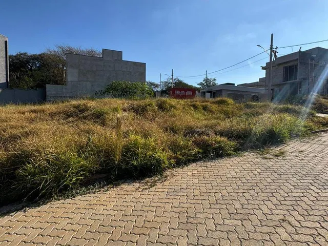 Terreno com 162m², à venda, no bairro Centro em Cajamar