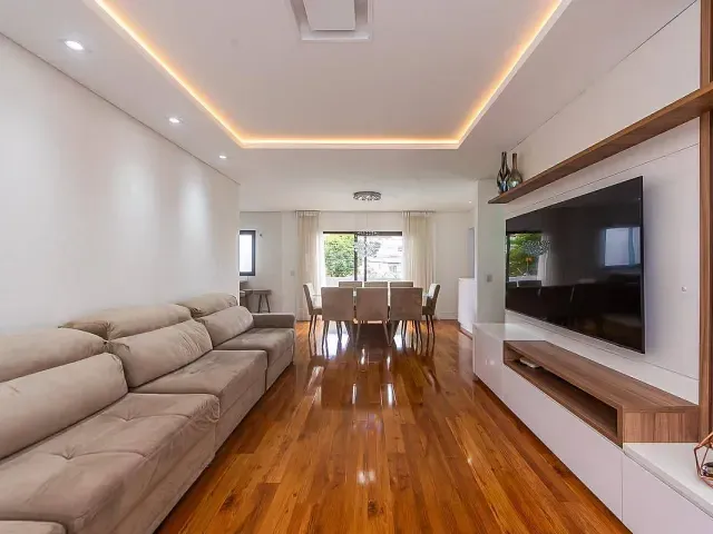 Casa com 240m² 4 quartos e 3 banheiros, à venda, no bairro Bairro Alto em Curitiba