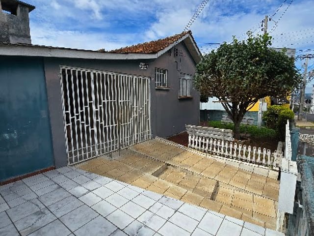 Terreno com 205m², à venda, no bairro Centro em Ponta Grossa