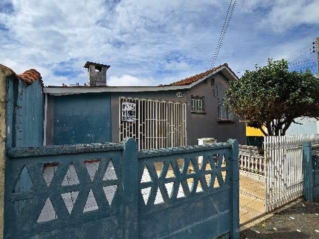 Terreno com 205m², à venda, no bairro Centro em Ponta Grossa