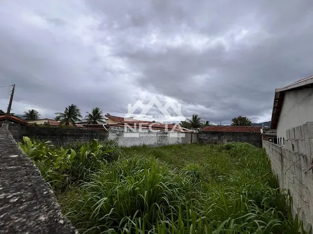 Terreno com 360m², à venda, no bairro Pontal de Santa Marina em Caraguatatuba
