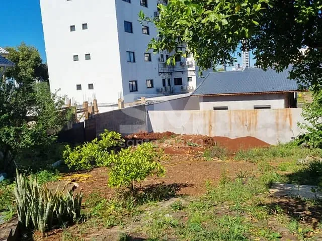 Terreno com 383m², à venda, no bairro Presidente Médici em Chapecó