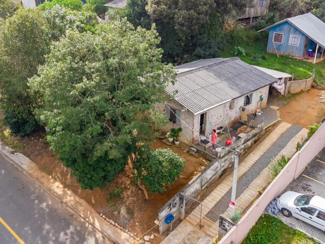 Terreno à venda, no bairro Vila Pompéia em Campo Largo