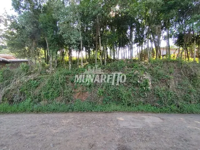 Terreno com 426m², à venda, no bairro Centro em Piratuba