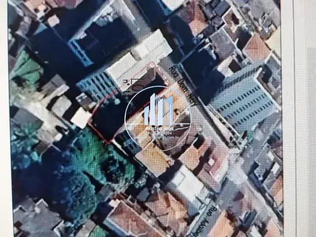 Terreno com 336m², à venda, no bairro Centro em Pouso Alegre