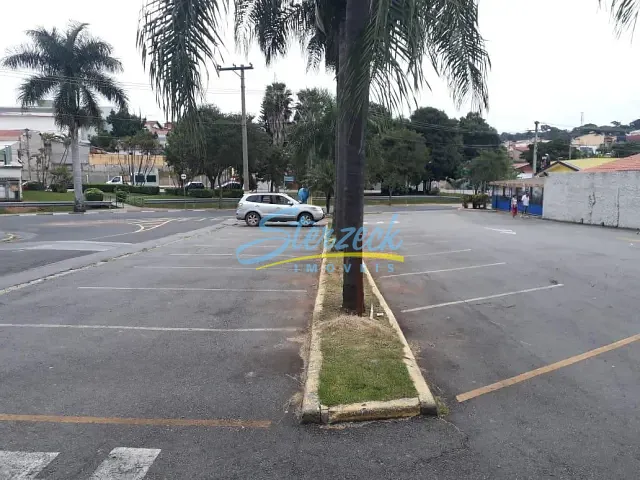 Terreno com 850m², à venda, no bairro Centro em Vinhedo