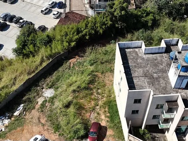 Terreno com 545m², à venda, no bairro Glória em Macaé