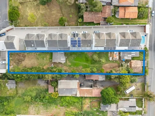 Terreno à venda, no bairro Orleans em Curitiba
