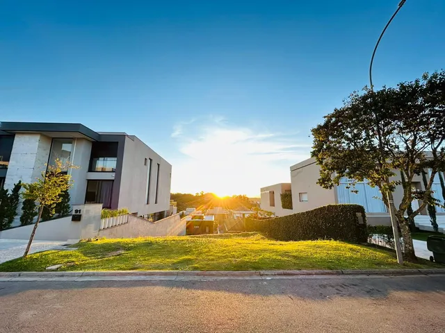 Terreno com 490m², à venda, no bairro Alphaville em Santana de Parnaíba