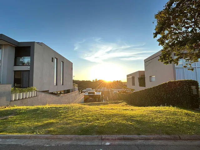 Terreno com 490m², à venda, no bairro Alphaville em Santana de Parnaíba