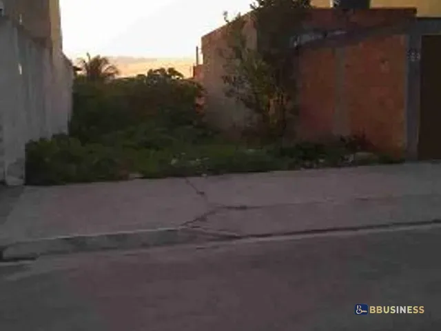 Terreno com 196m², à venda, no bairro Parque Barão do Rio Branco em Campos dos Goytacazes