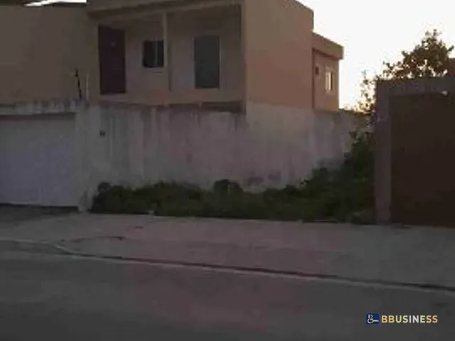 Terreno com 196m², à venda, no bairro Parque Barão do Rio Branco em Campos dos Goytacazes