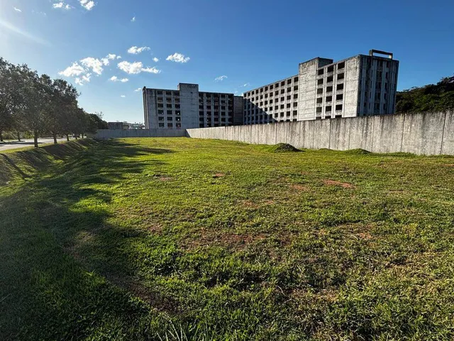 Terreno com 2550m², à venda, no bairro Alphaville em Rio das Ostras
