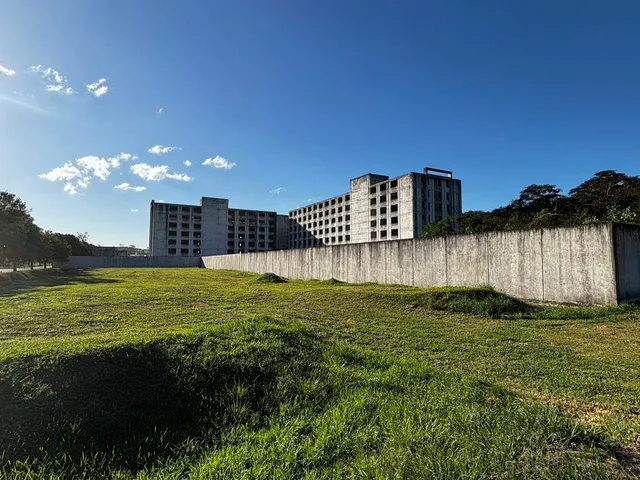 Terreno com 2550m², à venda, no bairro Alphaville em Rio das Ostras
