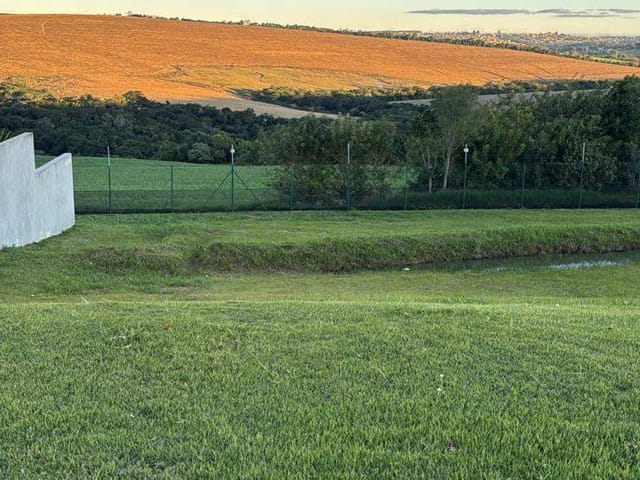 Terreno com 316m², à venda, no bairro Jardim Carvalho em Ponta Grossa