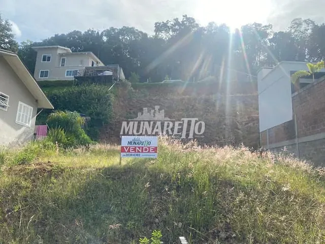 Terreno com 531m², à venda, no bairro Centro em Concórdia