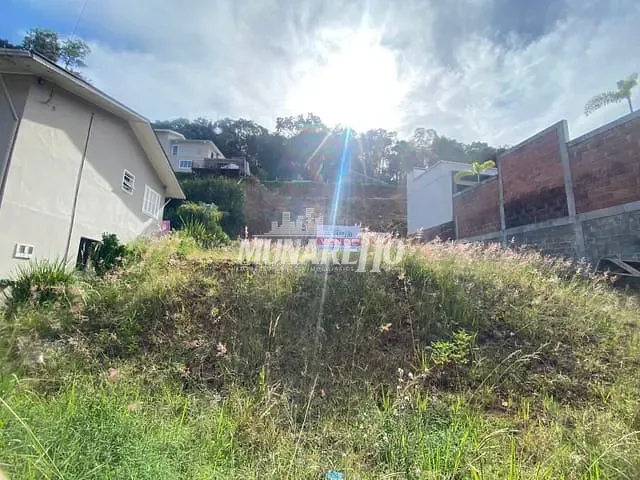 Terreno com 531m², à venda, no bairro Centro em Concórdia