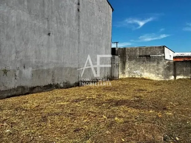 Terreno com 135m², à venda, no bairro Jardim Ana Rosa em Taubaté