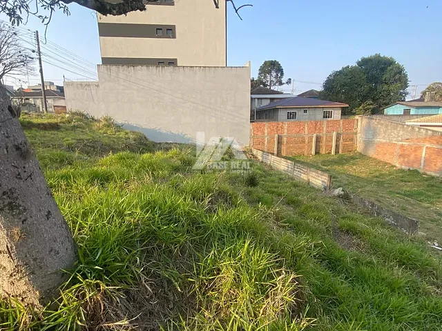 Terreno com 561m², à venda, no bairro Jardim Carvalho em Ponta Grossa