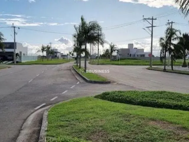 Terreno com 458m², à venda, no bairro Goitacazes em Campos dos Goytacazes