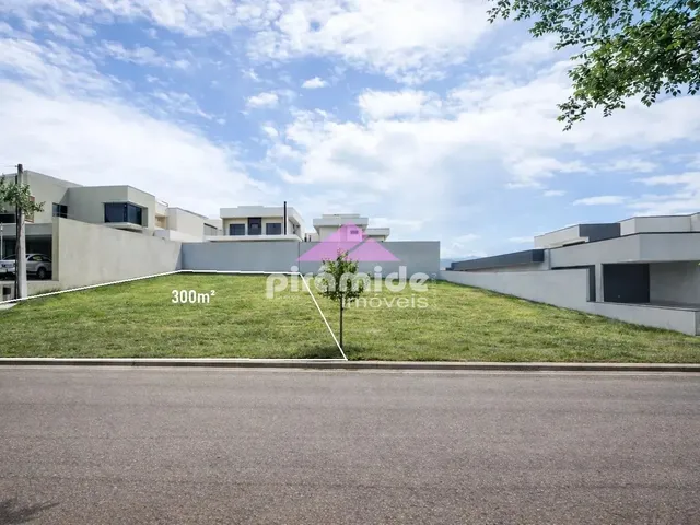Terreno com 300m², à venda, no bairro Caçapava em Caçapava