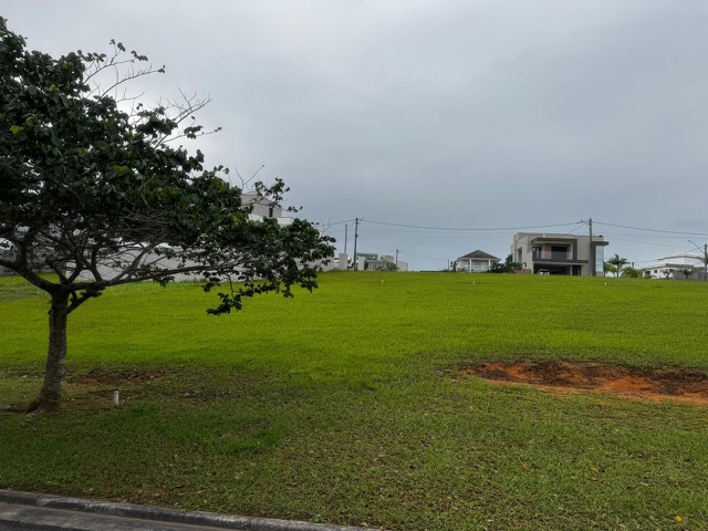 Terreno com 365m², à venda, no bairro Alphaville em Rio das Ostras