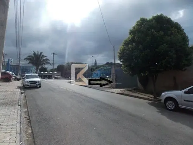 Terreno com 370m², à venda, no bairro Jardim Sevilha em Indaiatuba