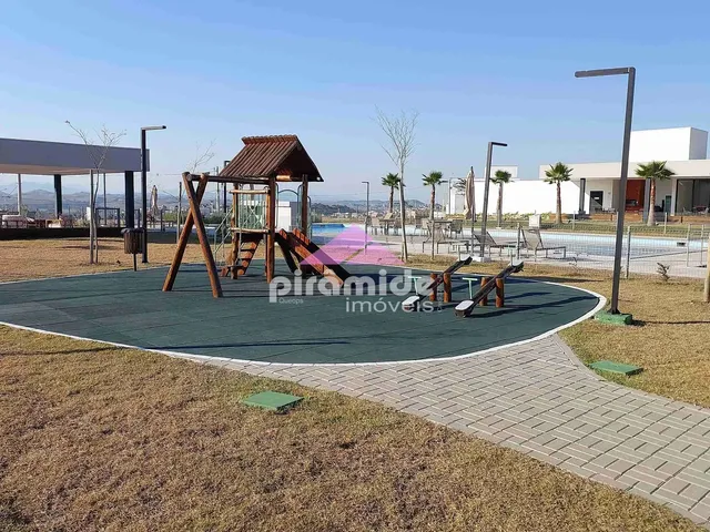 Terreno com 336m², à venda, no bairro Urbanova em São José Dos Campos