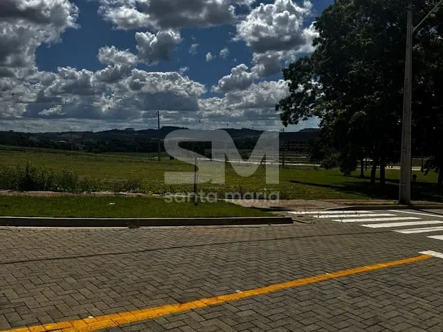 Terreno com 360m², à venda, no bairro Área Rural de Chapecó em Chapecó