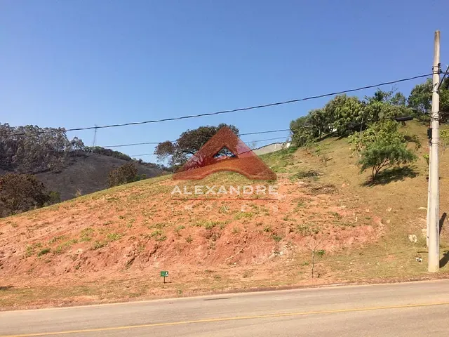 Terreno com 1298m², à venda, no bairro Tapanhão em Jambeiro