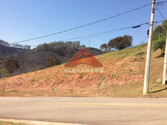 Terreno com 1298m², à venda, no bairro Tapanhão em Jambeiro