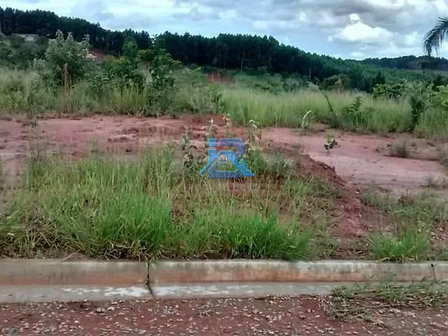 Terreno com 1200m², à venda, no bairro Chácara San Martin I em Itatiba