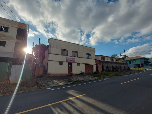 Terreno com 495m², à venda, no bairro Jardim Carvalho em Ponta Grossa