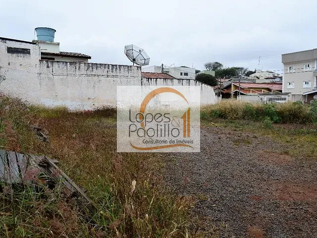 Terreno com 700m², à venda, no bairro Atibaia Jardim em Atibaia