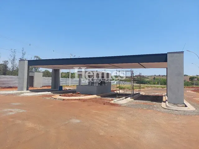 Terreno com 271m², à venda, no bairro Jardim Fortaleza em Paulínia