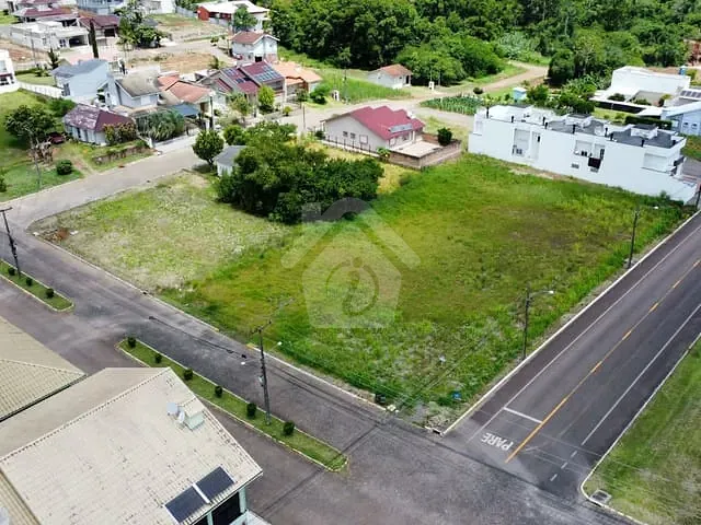 Terreno com 431m², à venda, no bairro Centro Administrativo em Teutônia