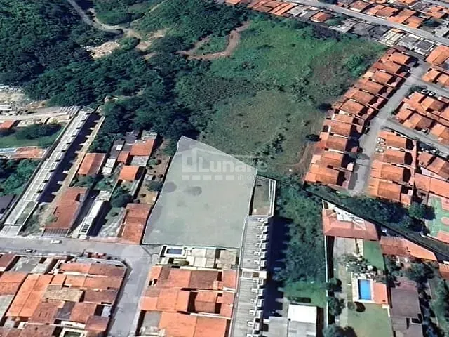 Terreno com 2500m², à venda, no bairro Vila Suissa em Mogi das Cruzes