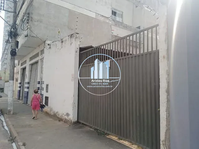 Terreno com 200m², à venda, no bairro Centro em Pouso Alegre