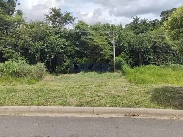 Terreno com 419m², à venda, no bairro Jardim Jurema em Valinhos