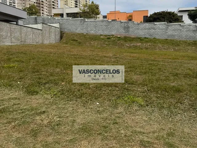 Terreno com 450m², à venda, no bairro Condomínio Residencial Monte Carlo em São José dos Campos
