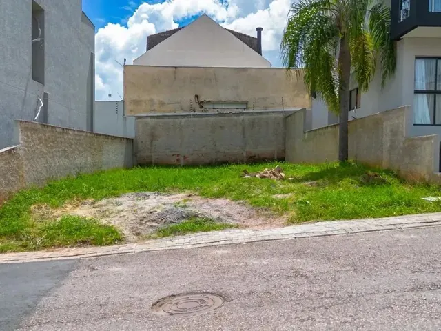 Terreno à venda, no bairro Campo Comprido em Curitiba