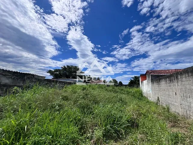 Terreno com 270m², à venda, no bairro Jaraguá em São Sebastião