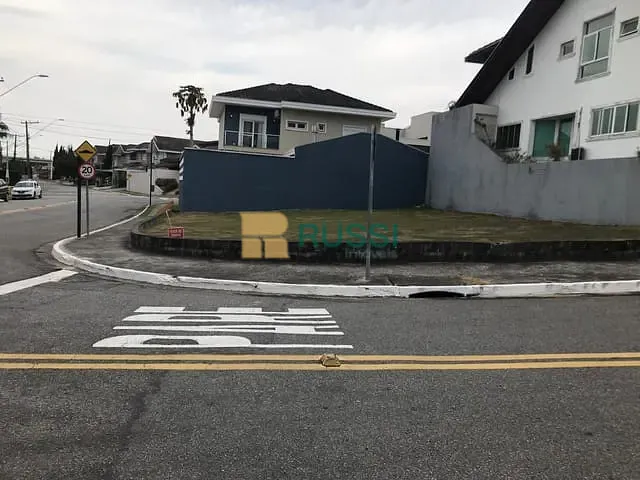 Terreno com 329m², à venda, no bairro Urbanova em São José dos Campos