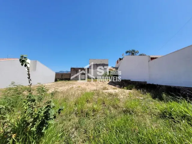 Terreno com 200m², à venda, no bairro Morada Dos Passaros em Andradas